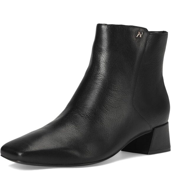 Naturalizer Women\'s Jada Black Leather 8 Medium
